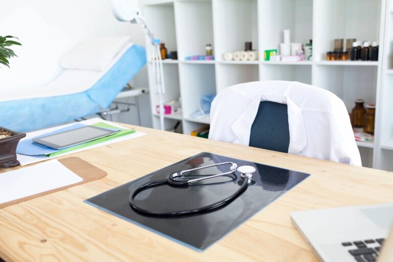 urology-healthcare-provider-customer-story-powerapps-fhir