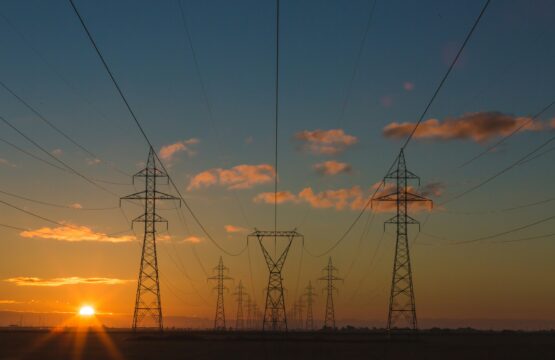 Electrical Diagnostics Innovator Accelerates Data Insights Through Microsoft Fabric
